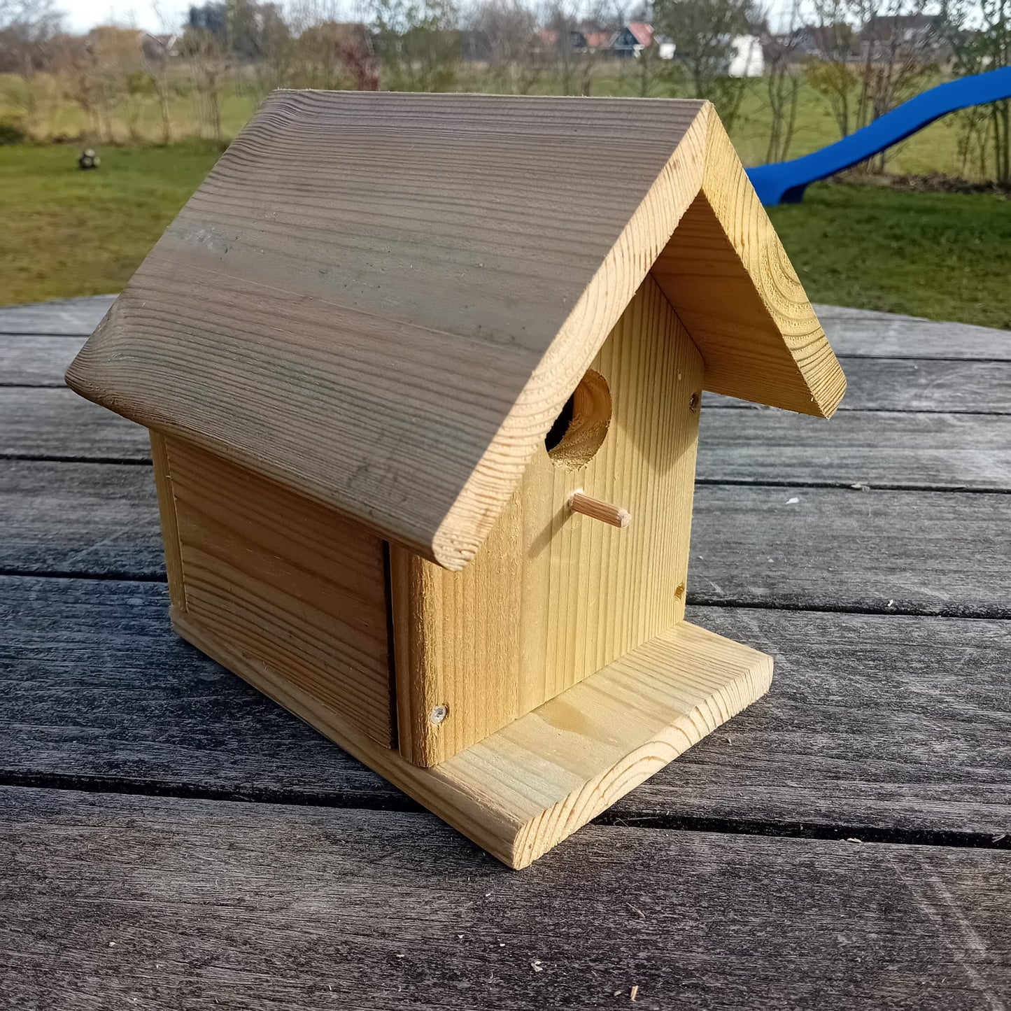 Houttan Vogelhuisje – veilige nestplek voor tuinvogels