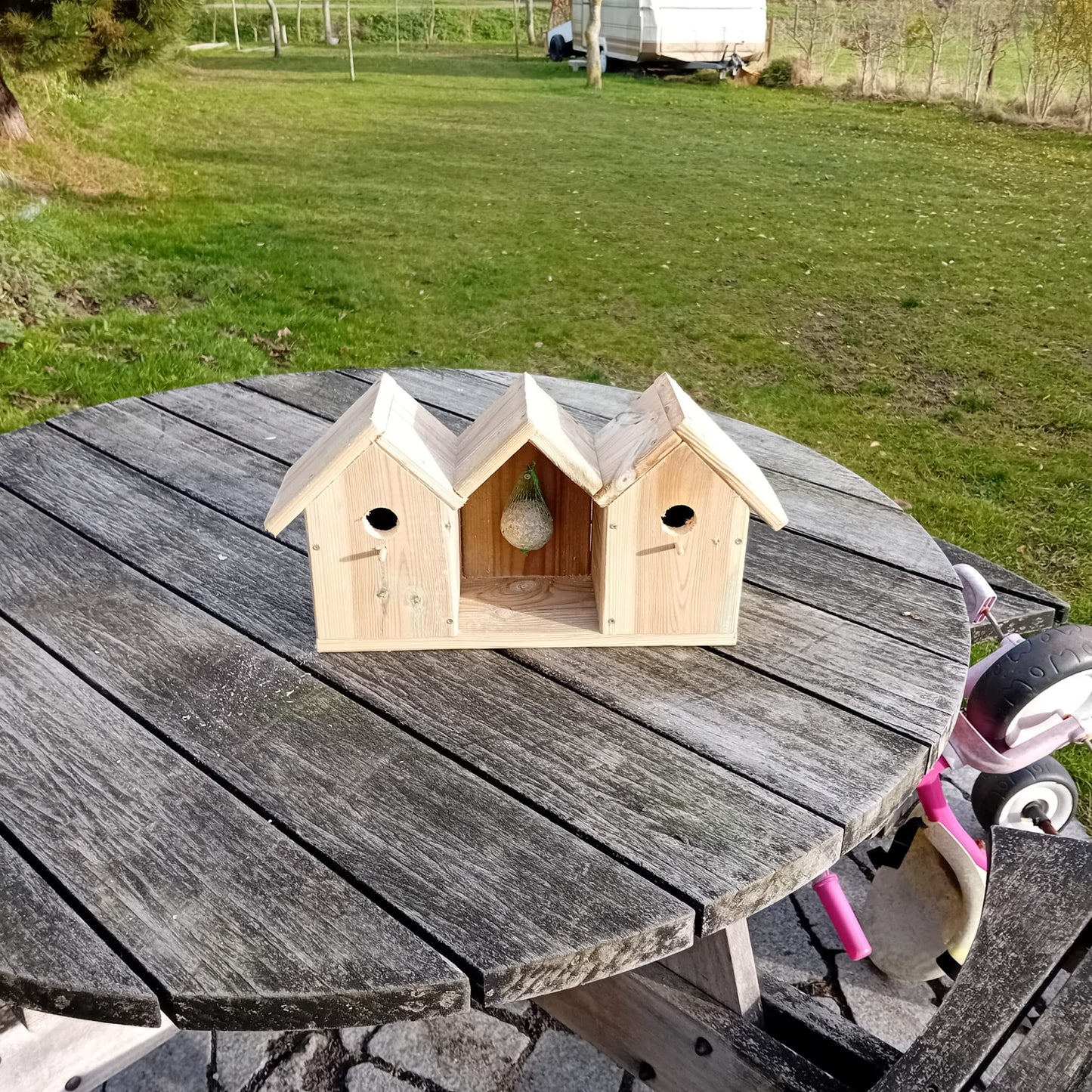 Houttan Vogelvilla – Dubbel Nestkastje met Voerplek