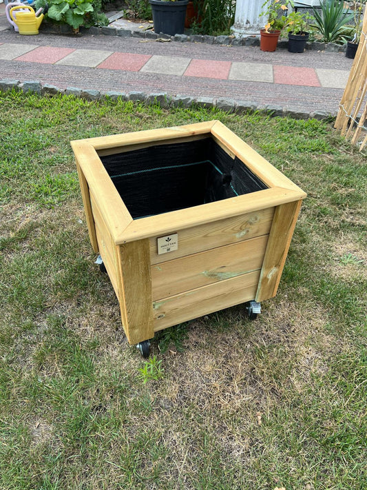 Vierkante plantenbak met wieltjes