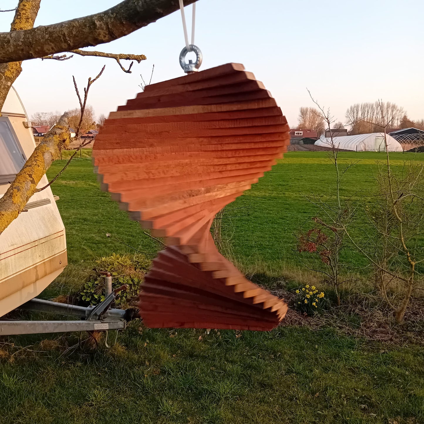 Windspinner – handgemaakt hardhout