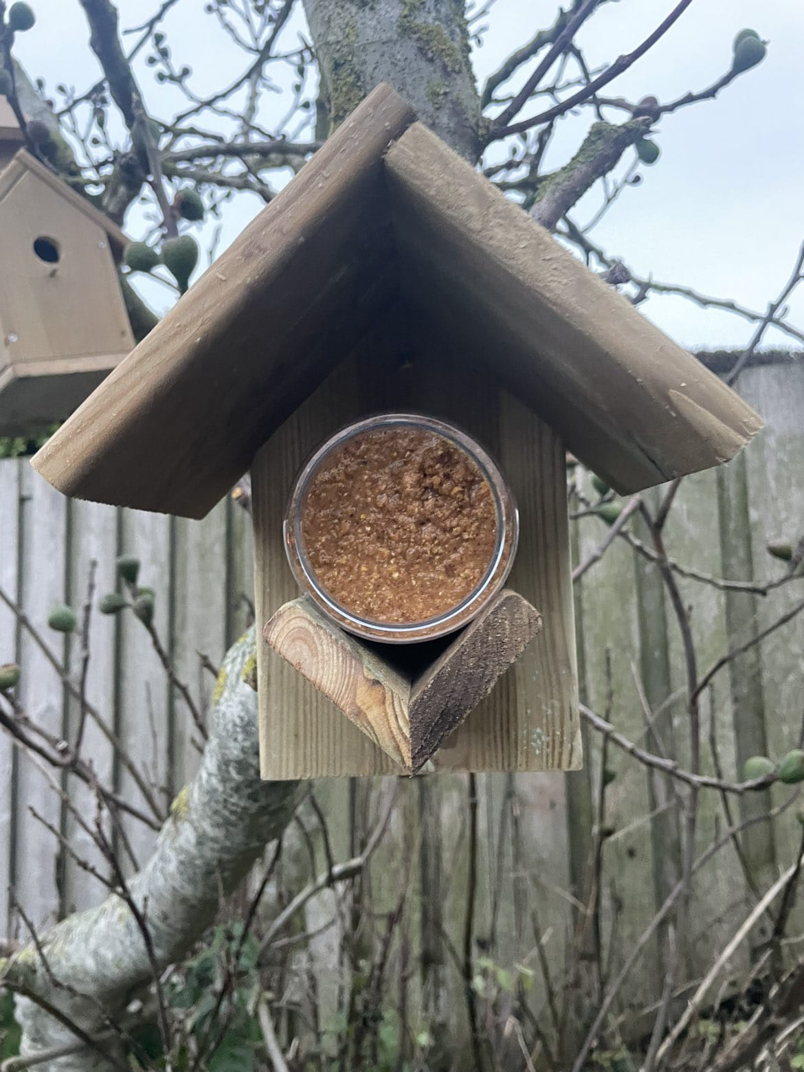 Houttan Houten Voederhuisje Geïmpregneerd Grenen Incl. Pindakaaspot